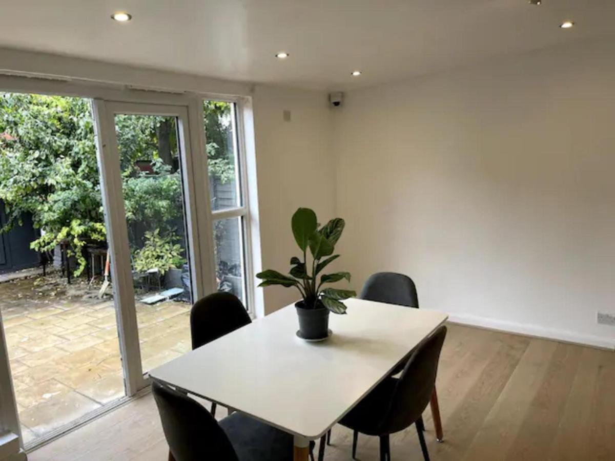 Modern 5 Bedroom Family House - 18 Mins To Station Londres Exterior foto